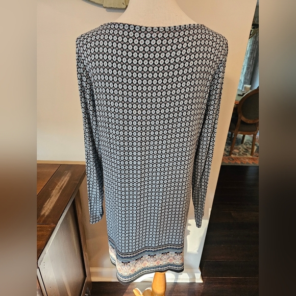 J. Jill •Size Medium• Damask Tunic Blouse Paisley Floral Print Long Sleeve - Picture 4 of 8